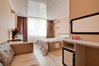 Гостиница Orange Сукко Двухместный номер Делюкс с 1 кроватью и дополнительной кроватью-3